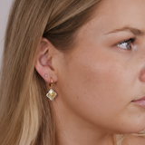 Signature Clover Huggie Drops